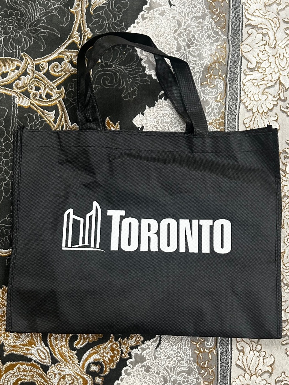 Toronto City Tote - black